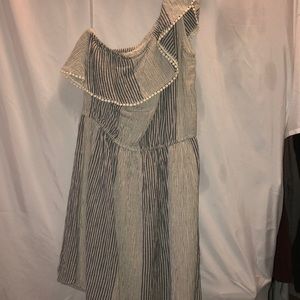 Off the shoulder sundress